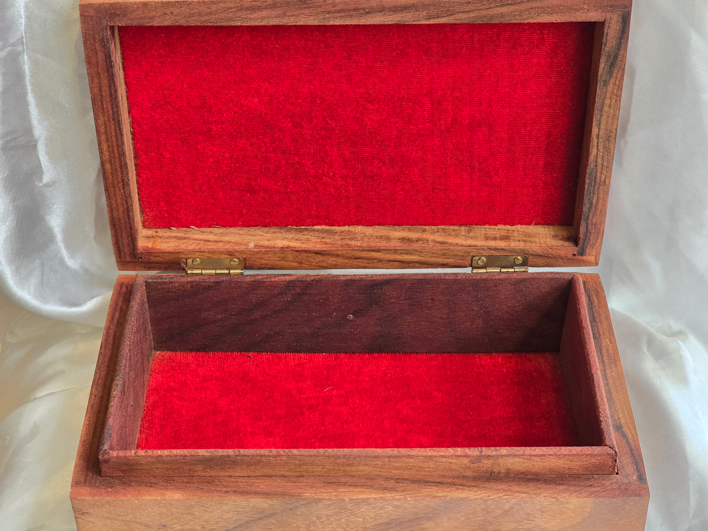 Boîte arbre de vie en bois