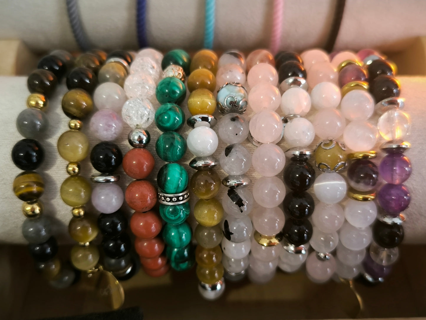 Bracelet personnalisé ( notez votre prénom et vos besoins dans la case prénom )