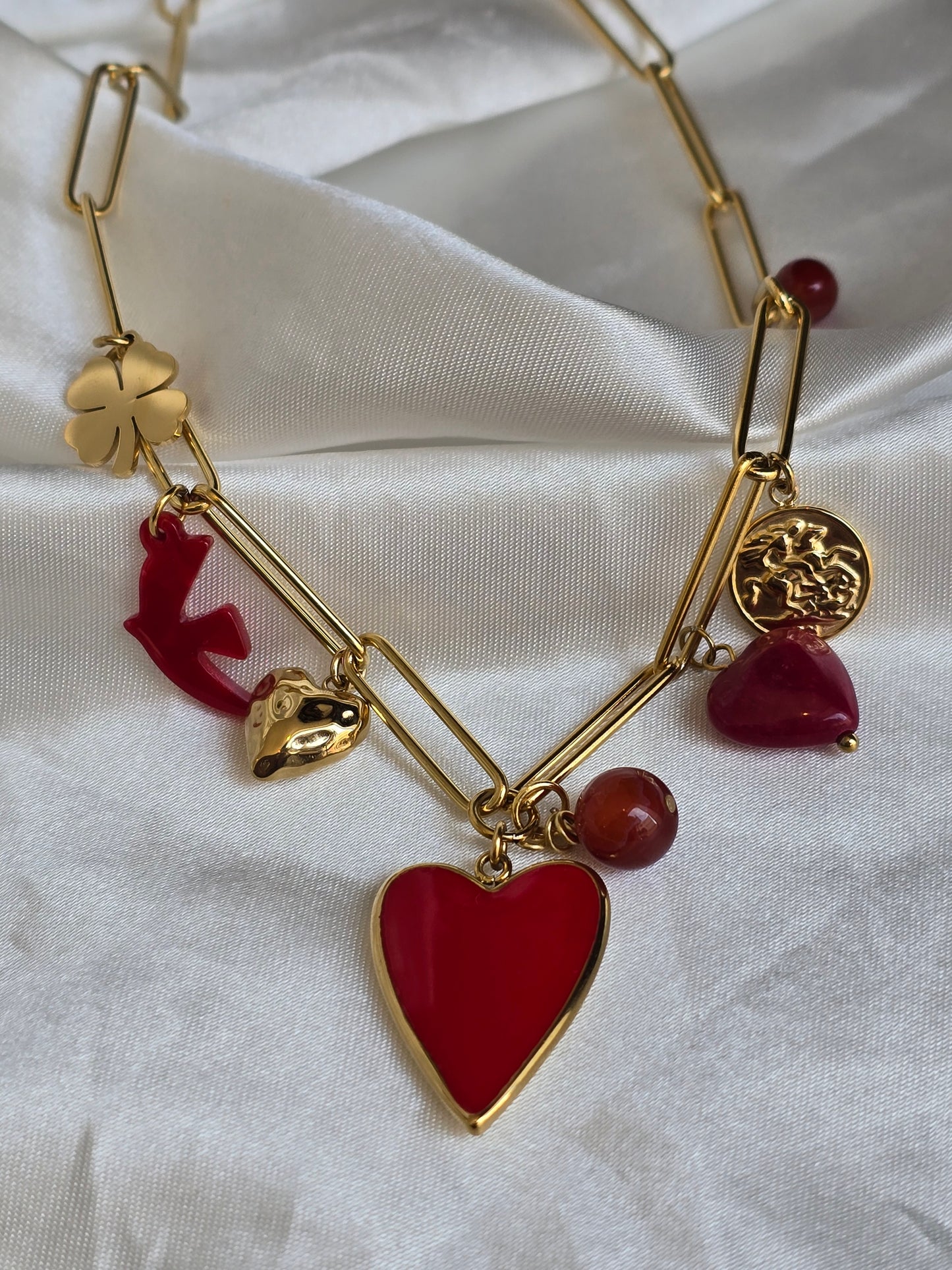 Collier cœur rouge