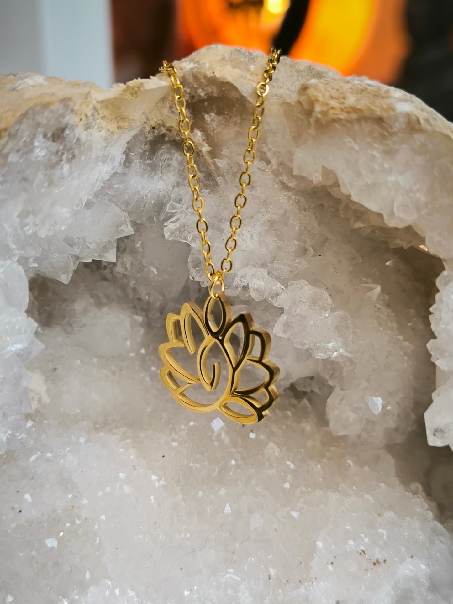 Collier fleur de lotus