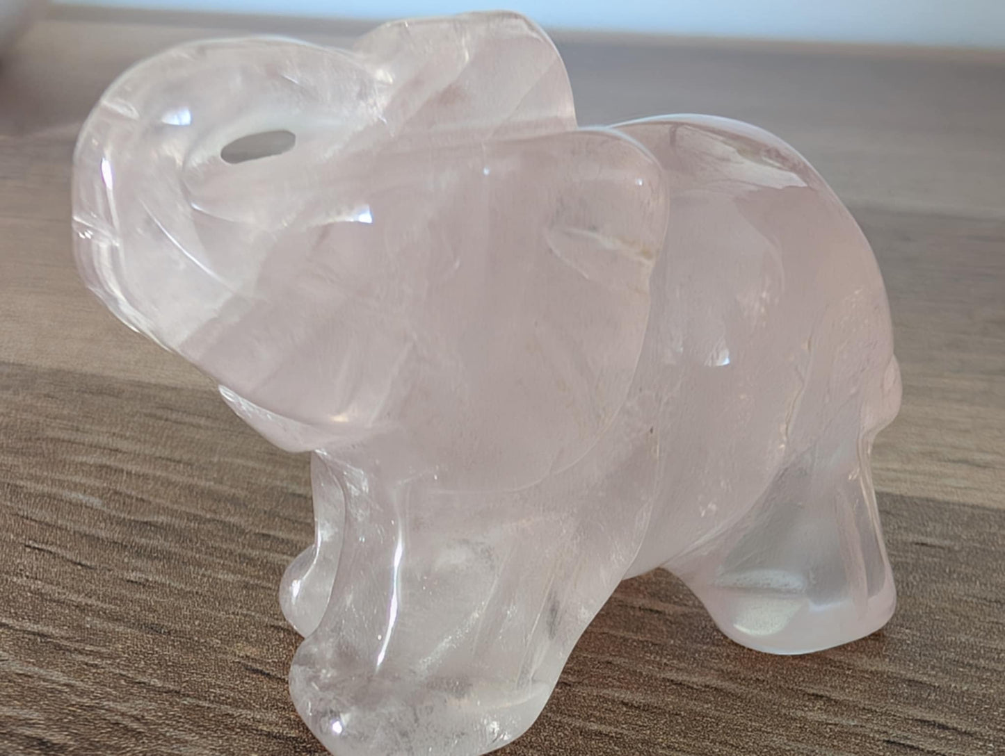 Eléphant en Quartz rose