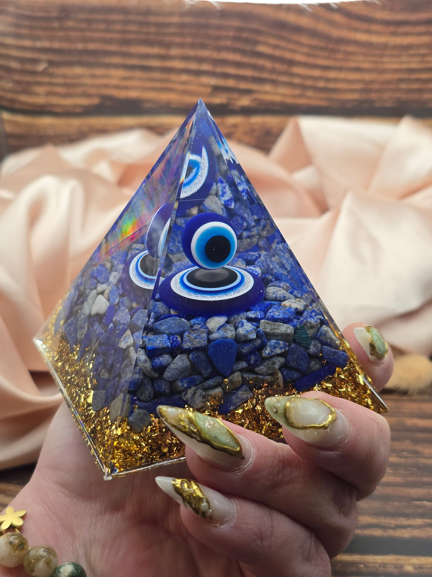 Pyramide Nazar & Lapis Lazuli – Grand modèle 8 cm