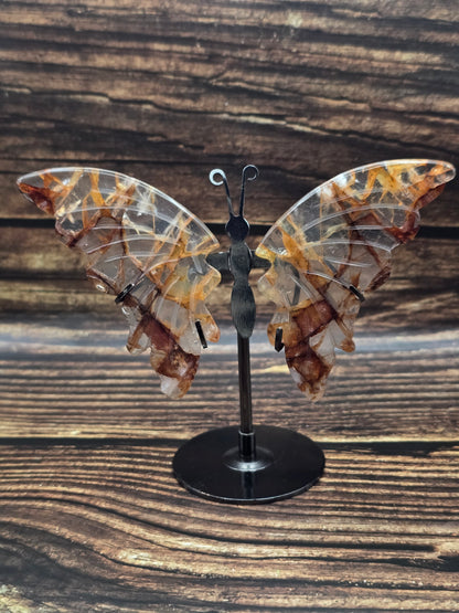 Papillon en Quartz Ferrugineux sur Socle 100 à 120 mm – Renouveau & Énergie