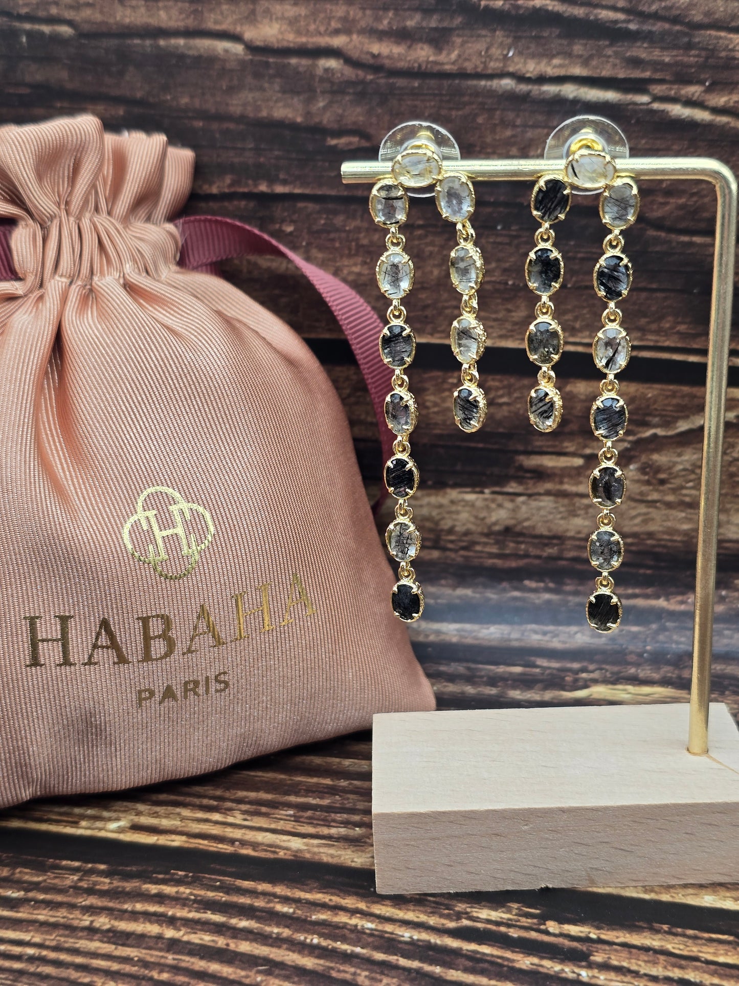 Boucles d’oreilles " Éclipse cristalline "