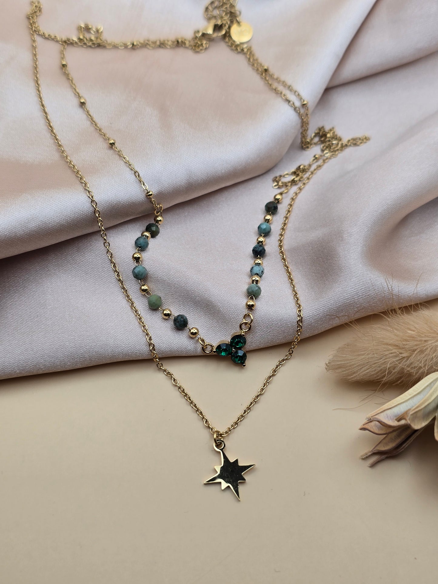 Collier Double Rang – Étoile & Pierres Naturelles
