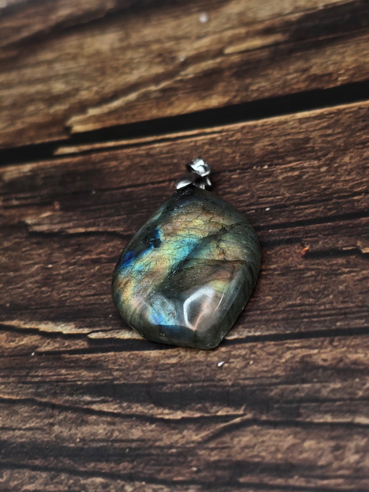 Pendentif labradorite sur chaine