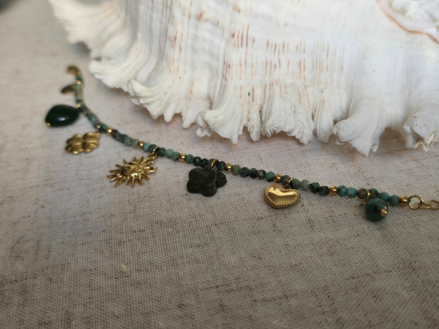 Bracelet Turquoise Africaine & Breloques –