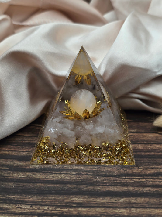 Orgonite lotus quartz rose