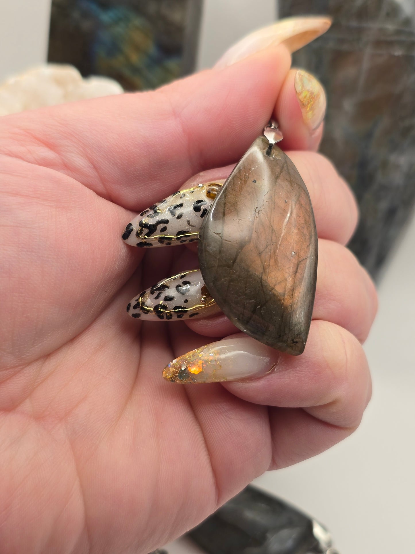 Pendentif labradorite sur chaine