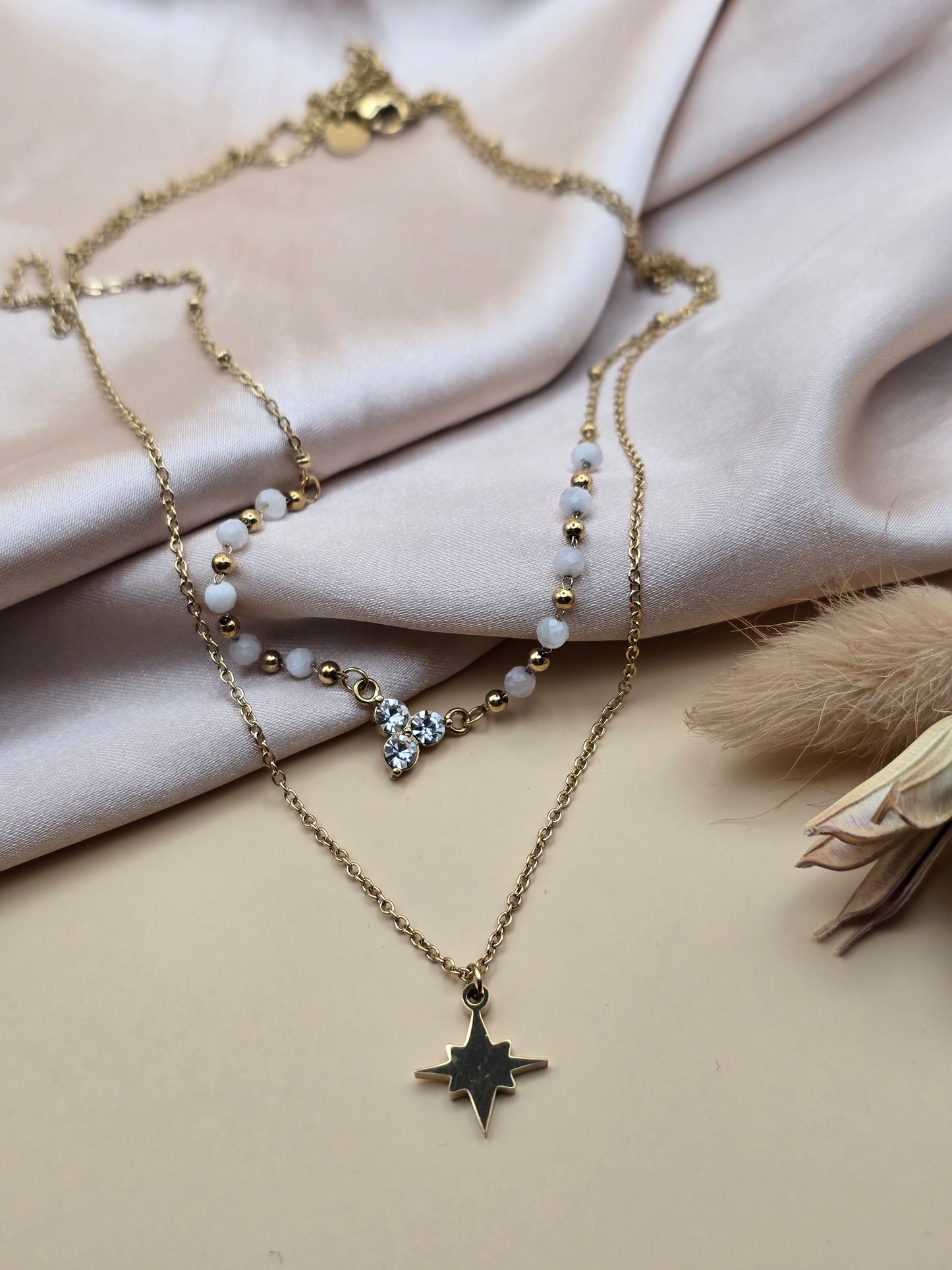Collier Double Rang – Étoile & Pierres Naturelles