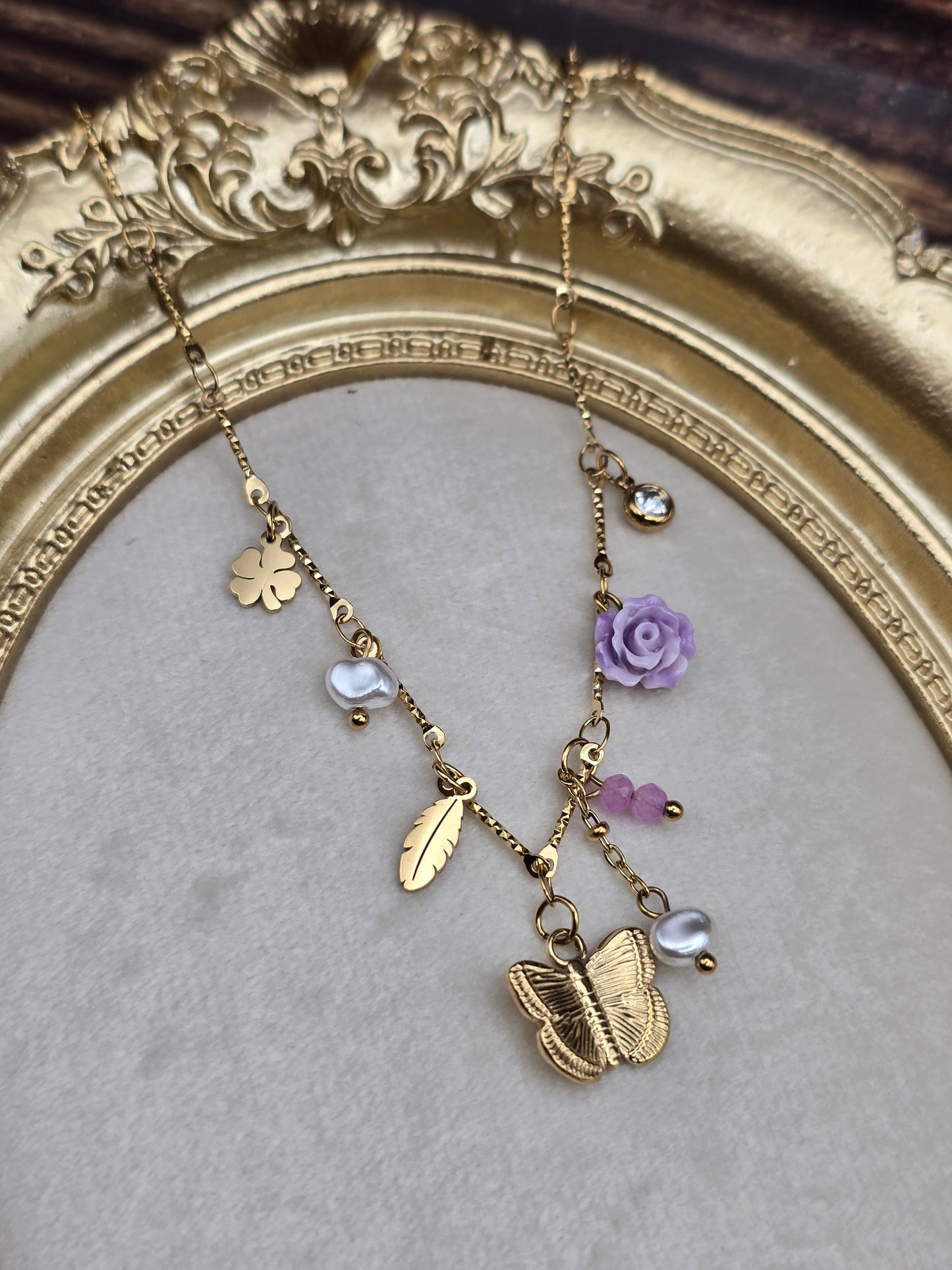 Collier Lila