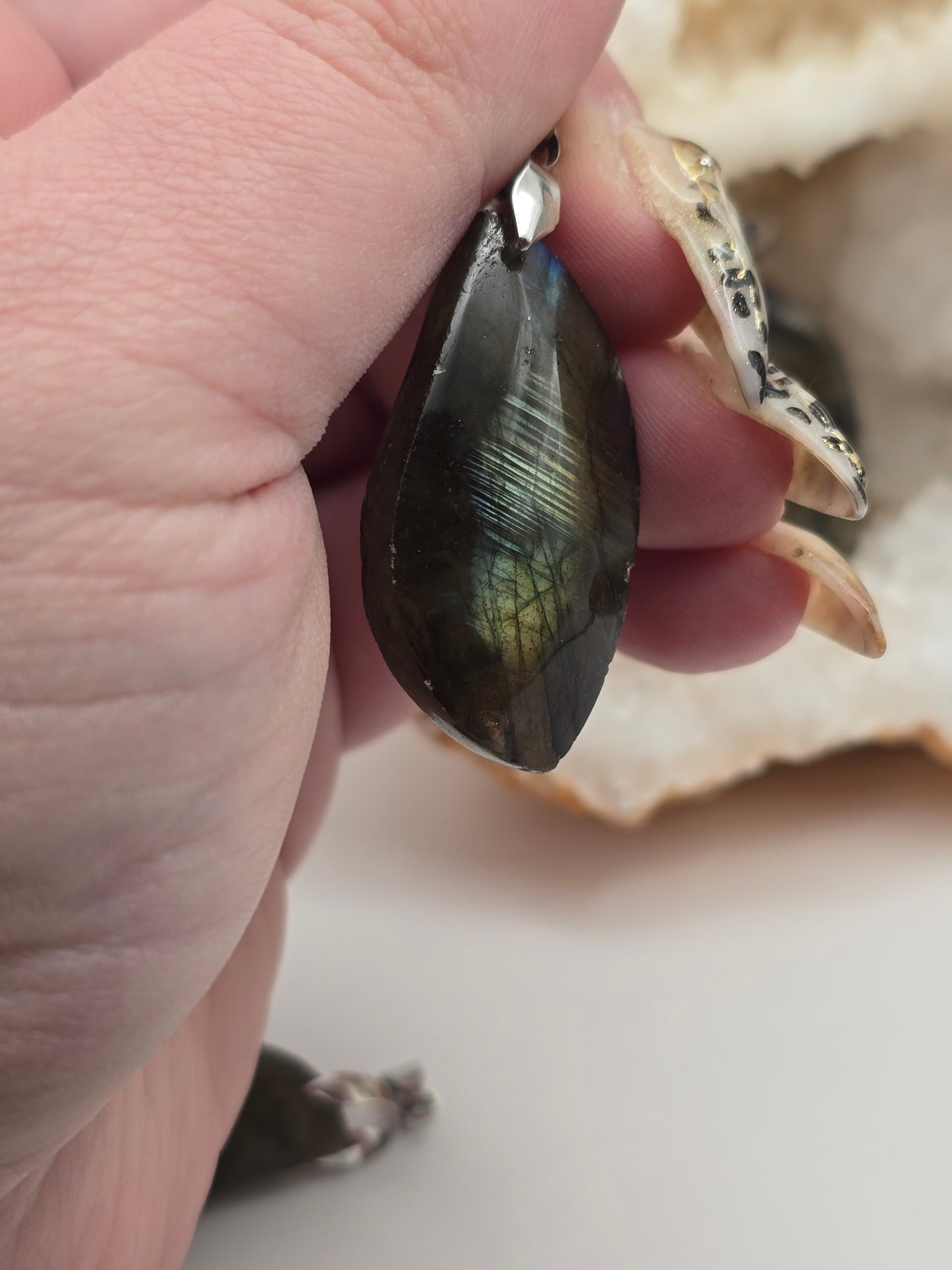 Pendentif labradorite sur chaine