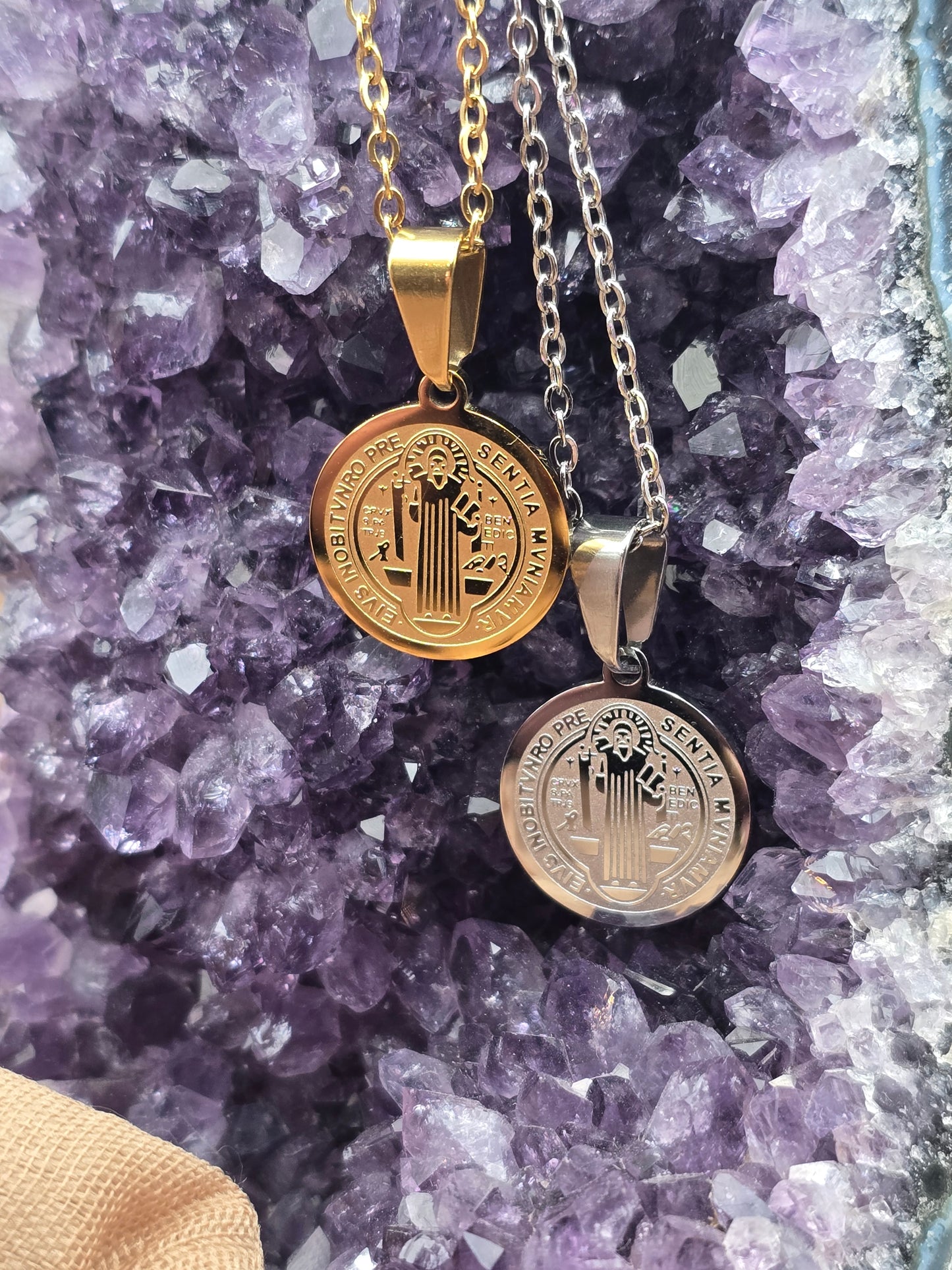 Collier Saint Benoît