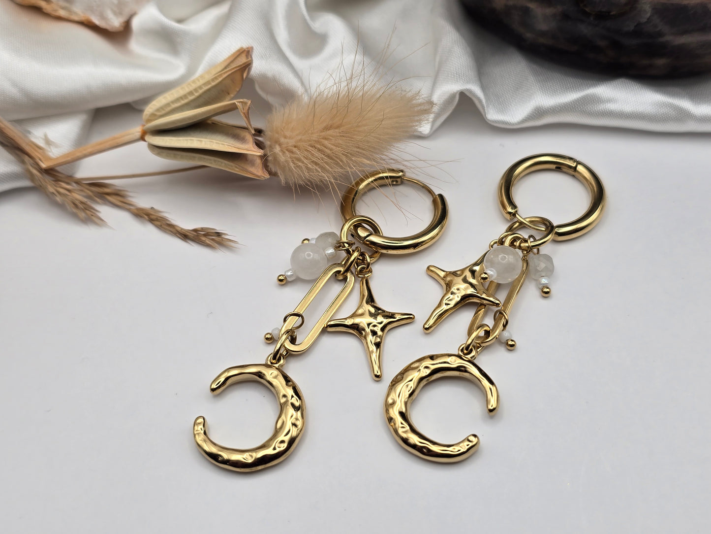 Boucles d’oreilles “Lune & Étoiles” – Pierres naturelles